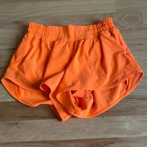 Lululemon Highlight Orange Hotty Hots!